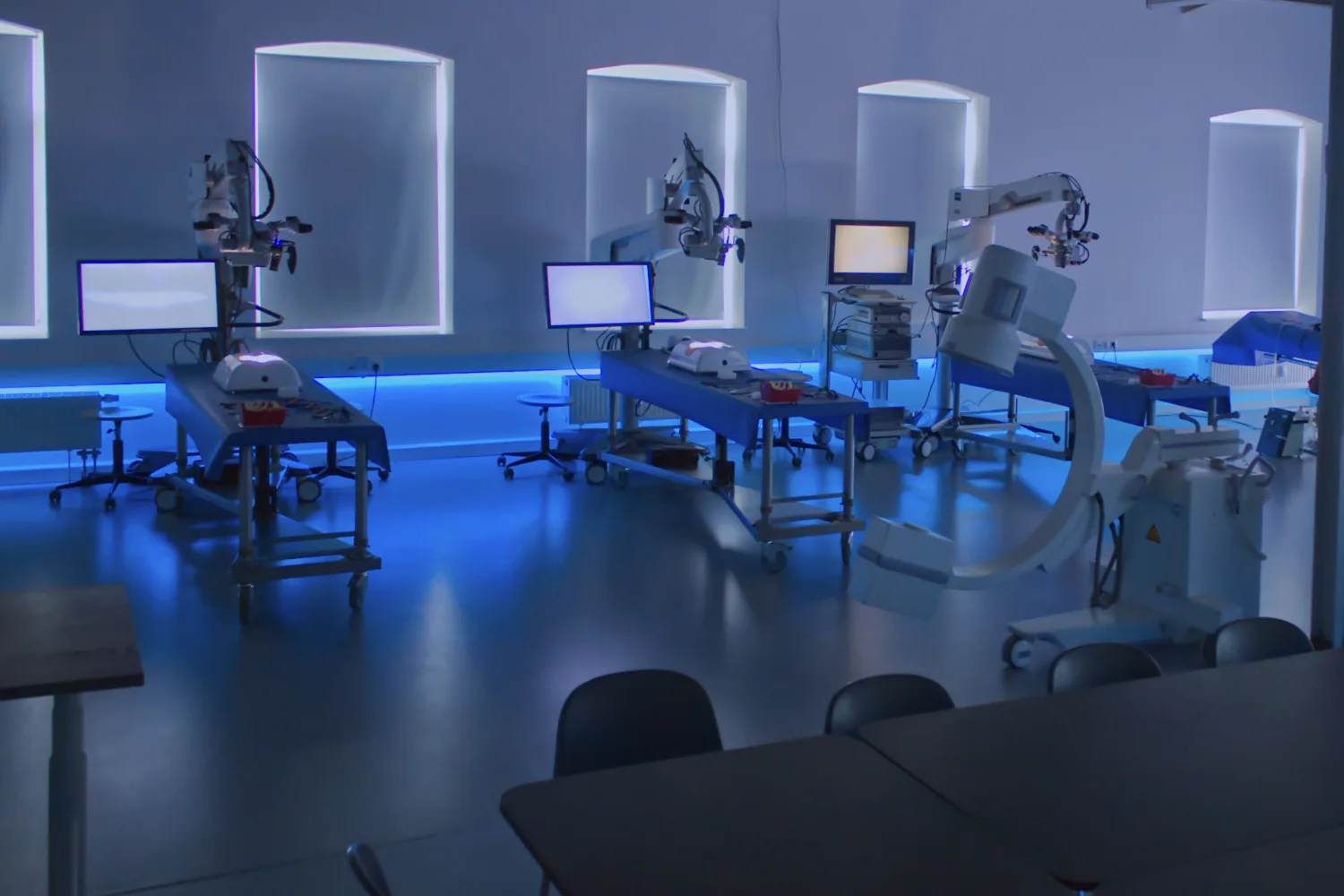 Surgical training workstation